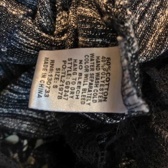 🚨LAST CHANCE - Closing closet🚨 Umgee Top with Lace Trim - Picture 4 of 5